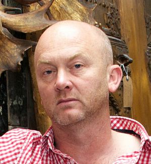 Reclaim, Renew, Resale. SALVAGE HUNTERS Premieres June 22