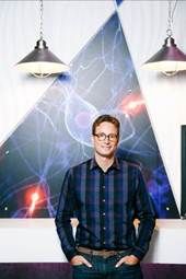 Discovery’s HUNT FOR A SUPER COMET Tracks Comet ISON, December 4 ...