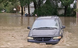 Discovery’s Newest Original Canadian Documentary ALBERTA FLOODS: ROGUE EARTH Revisits Alberta’s Deadly “Flood of Floods”,  June 17 at 9 p.m. ET
