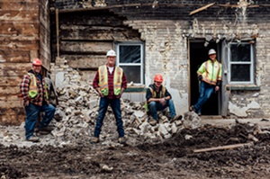 History®’s SALVAGE KINGS Turn Rubble Into Riches